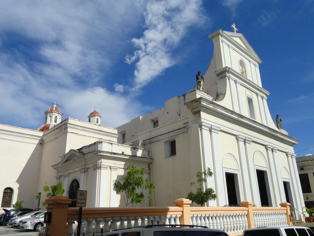 Armas Hotel San Juan Esterno foto